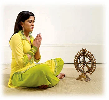 தாய்க்குலத்தை உயர்த்தப்போகும் கர வருடம்