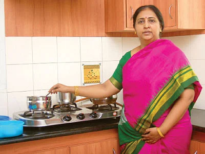 விருதுக்கு வழி சொன்ன கறிவேப்பிலை குழம்பு !