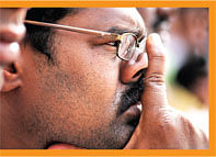 வலையோசை - கைகள் அள்ளிய நீர்