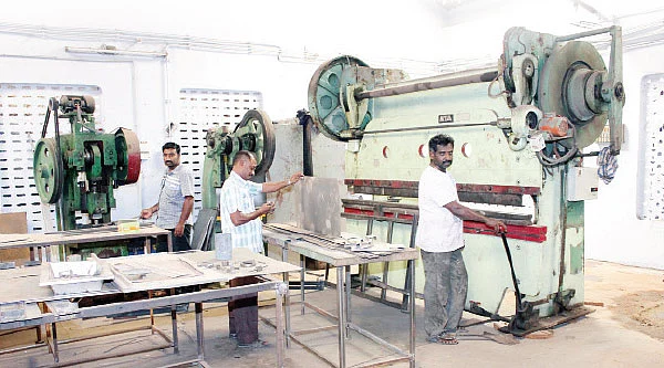 ஸ்டீல் ஃபர்னிச்சர் தயாரிப்பு!