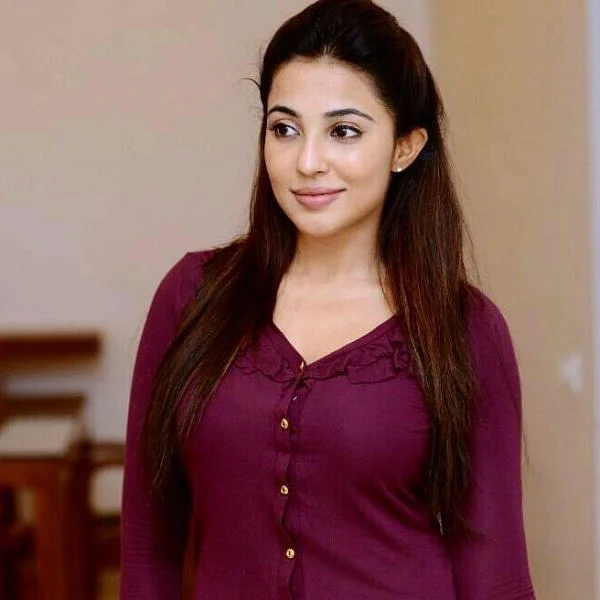 `` `மீடு'க்கு அப்புறம் ஆண்களுடைய நடவடிக்கைகள் மாறும்; மாறணும்!" - பார்வதி நாயர்