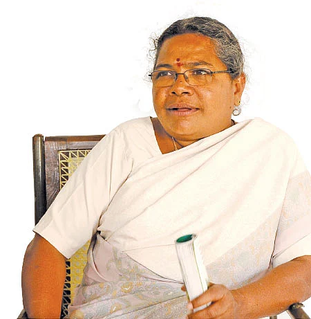ஊடுபயிரில் உயர்வான லாபம்... வழிகாட்டும் மகத்துவ மையம்!