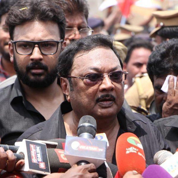 அமைதிப் பேரணியில் அழகிரி