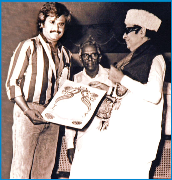 ஒரிஜினல் ரஜினியா... டூப்ளிகேட் எம்.ஜி.ஆரா?