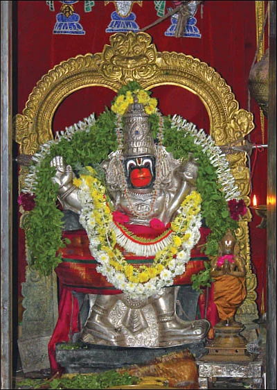 அனுமன் தரிசனம் - வெற்றிலை மாலை... அணையா விளக்கில் நெய்... - திருமணம் கூடி வரும்!