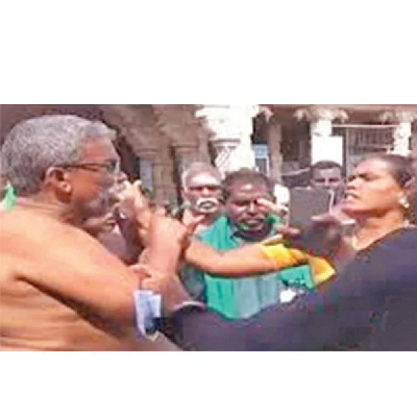 “பிரார்த்தனை செஞ்சாலும் அடிக்கிறாங்க!”