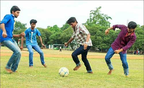 வெறும் விளையாட்டு அல்ல!