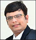 இனி உன் காலம் - 16 - தப்பு தப்புதான்!