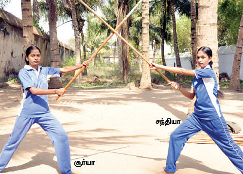சிலம்பம் சிஸ்டர்ஸ் !