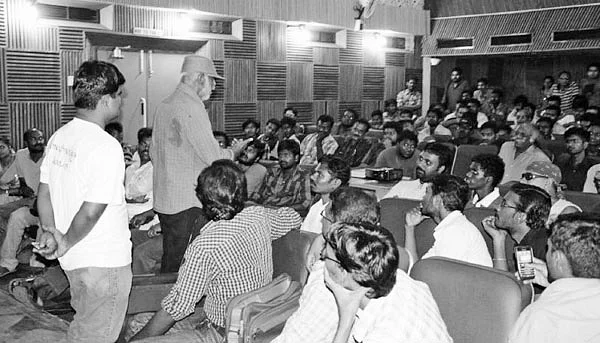 “சினிமா கற்றுத்தர ஆள் இல்லை!” - அருண்