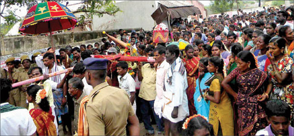 மண்ணை மதிக்கிற பூமி!
