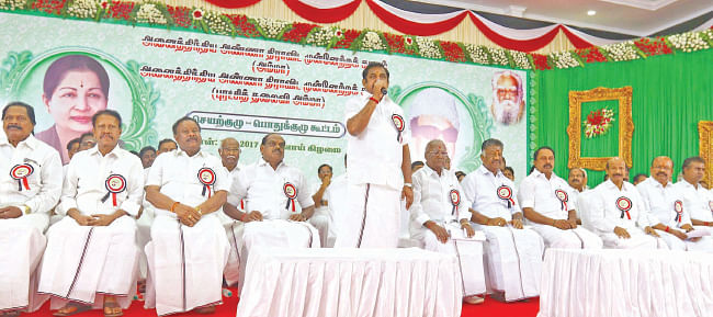 மீண்டும் முடங்குமா இரட்டை இலை? - ஏப்ரல் 28 திக்திக்