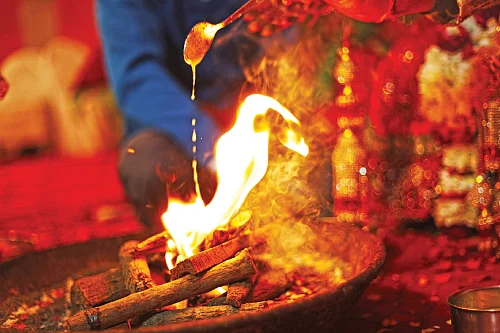 திருமண மந்திரங்கள் சொல்வதென்ன..?