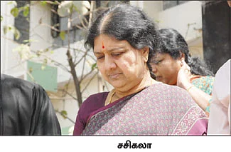 மிஸ்டர் கழுகு: போயஸ் கார்டனில் சசிகலா?
