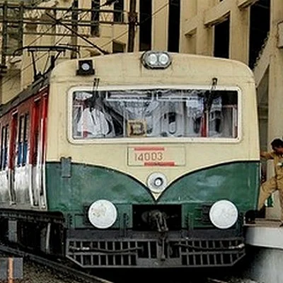 ரயில்