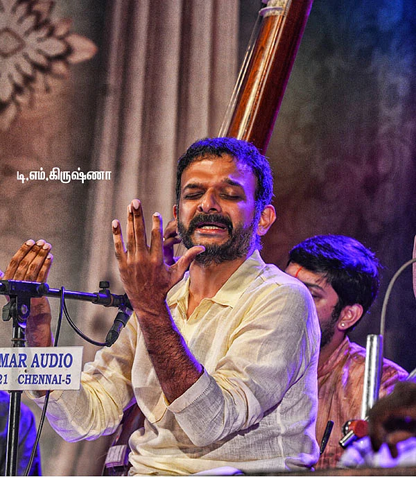 மின்னல்... மிரட்டல்!