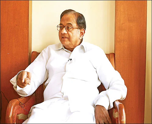 “அறியாமையில் திணறுகிறது மோடி அரசு!”