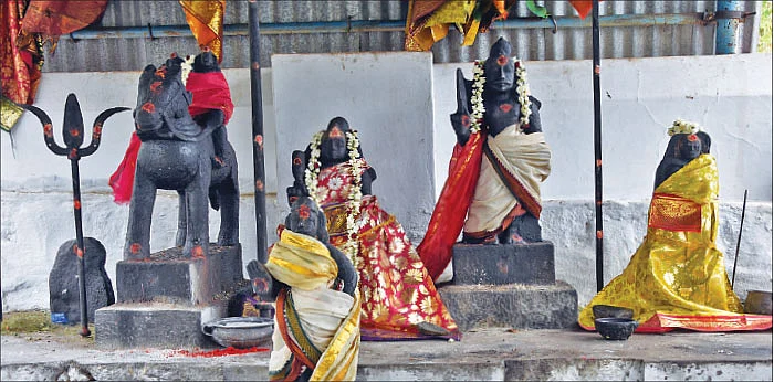 தெய்வ மனுஷிகள் - வெள்ளச்சி