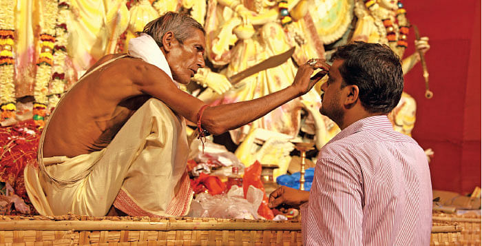 கேள்வி பதில் - நந்திதேவரைத் தொட்டு வணங்கலாமா?