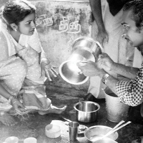 “குழந்தை மாதிரி நடிப்பு சொல்லிக்கொடுப்பார்! - ராதிகா