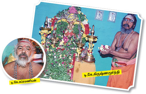 ‘ஐயப்ப ஸ்வாமியின் அடிமை நாங்கள்!’