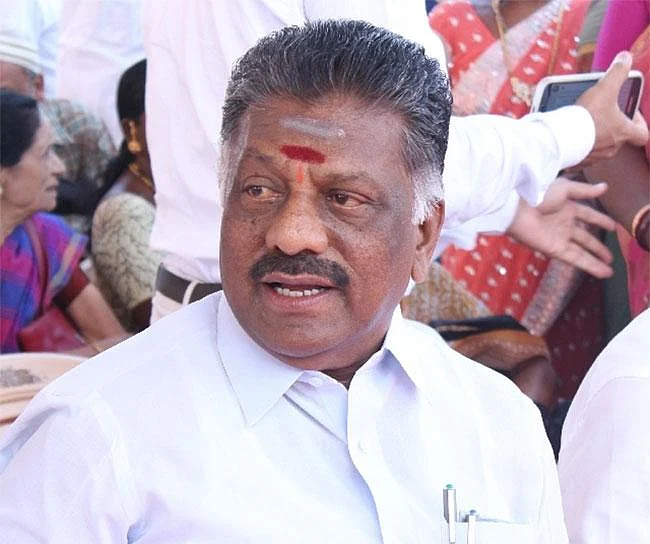 `இந்த இரண்டு அமைச்சர்கள்போல் இருந்தால் நல்லது’ - அன்பில் மகேஷ் பேச்சால் பேரவையில் சிரிப்பலை