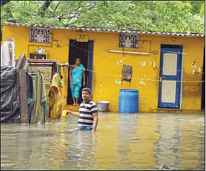 தண்ணீர் மிரண்டால்... தமிழ்நாடு தாங்காது!