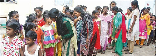 ``வாழ்க்கைப் பாடம் படித்தோம்...''