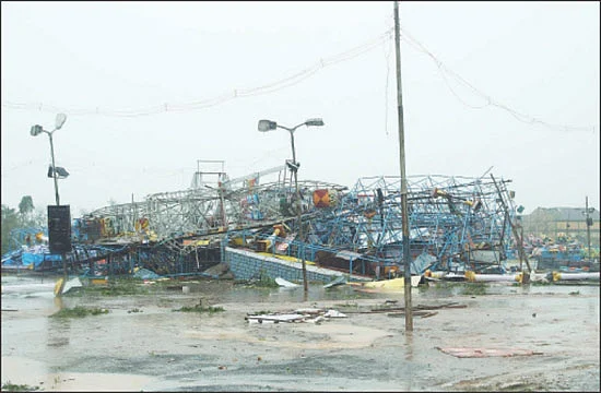 புயல்சேரி!