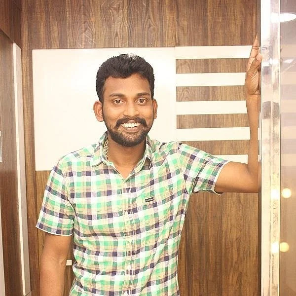 ``கமல் எனக்குக் கடவுள், அப்பா! அவரை நம்பி யாரும் பிக் பாஸ் வீட்டுக்குள்ள போகலாம்!" - பரணி #BiggBoss