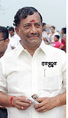 மயானத்தில் வேலை பார்ப்பவரை மிரட்டினாரா ஓ.பி.எஸ்-ஸின் தம்பி?