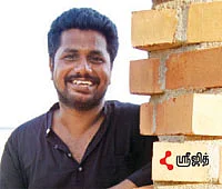 கட்டியக்காரி கொடுத்த மொளகாப் பொடி !
