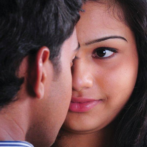பதின்வயதில் இனக்கவர்ச்சி இயல்பானதுதான்!