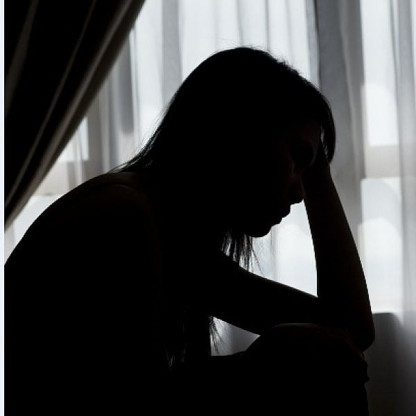 சென்னை: மருந்துச்சீட்டில் ஆபாச வாசகம்; பாலியல் அத்துமீறல் - பெண் மருத்துவருக்கு நேர்ந்த கொடூரம் 