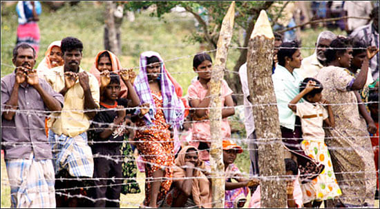 வழக்குப் போடு... அல்லது விடுதலை செய்!