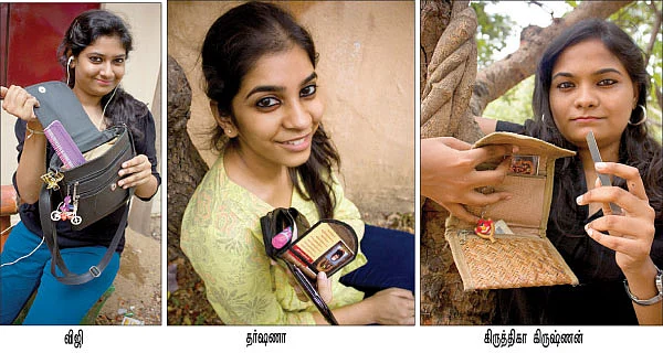 பர்ஸுக்குள்ள என்ன இருக்கு?