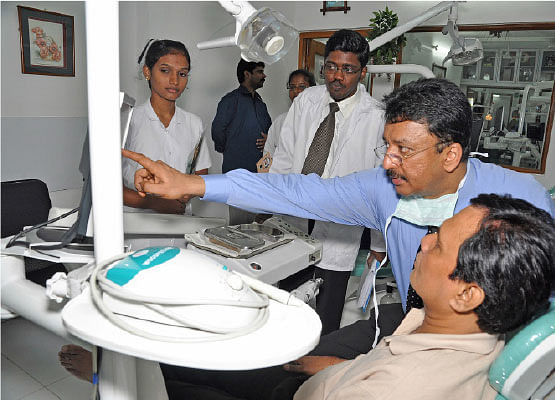 பளிச் பற்களுக்கு...