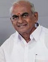 தேங்காய் உற்பத்தியில் தமிழகம் முதலிடம்... ஆனால், விலை வீழ்ச்சி ஏன்?