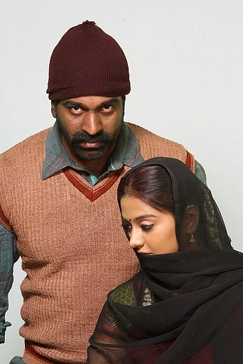 உலகுக்கே கலாச்சாரம் சொல்லித் தந்த தமிழினத்தின் பிள்ளைகள் தப்பாக படமெடுப்போமா? - 'கங்காரு' தயாரிப்பாளர் சுரேஷ் காமாட்சி