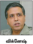 ரிலையன்ஸ் கே.ஜி.6 பின்னணி என்ன?