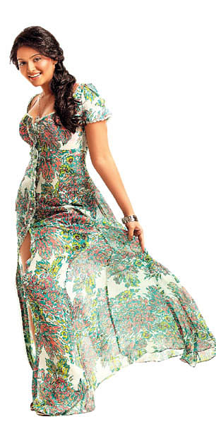 ஆனந்தி என்ற கனி என்ற மேகலை என்ற சீதம்மா!