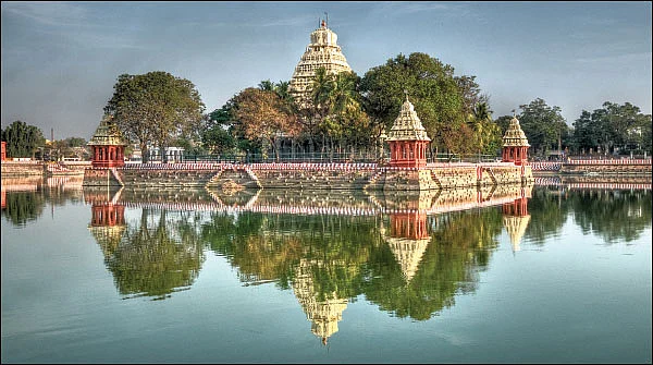 ஆஹா... ஆன்மிகம்! - நீராழி வழிபாடு!