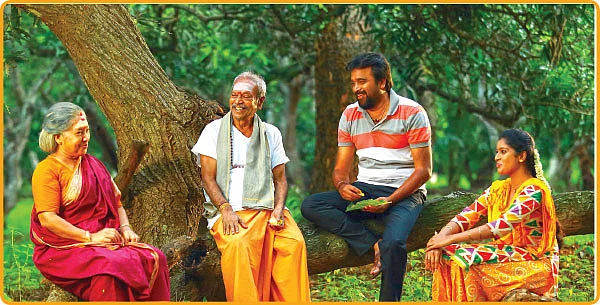 “சின்ன ஆச்சி அசத்துறாங்க!”