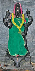 நள்ளிரவில் லலிதா சகஸ்ரநாமம்...