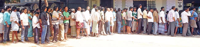 யாருக்கு என்ன ரேங்க்?