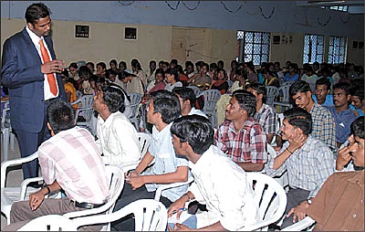 முதலீடு வேண்டாம்... முதலாளி ஆகலாம்!