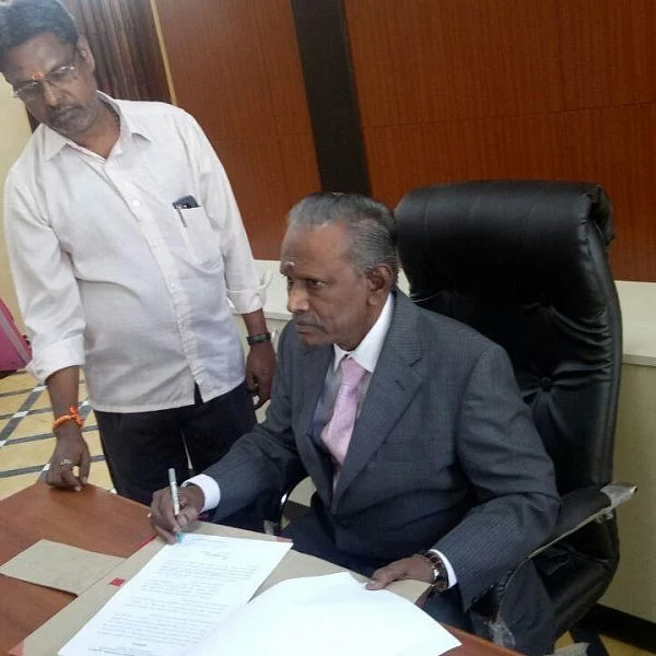 ஆறுமுகசாமி விசாரணை ஆணையம்