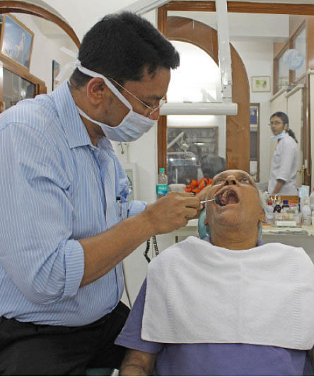 பளிச் பற்களுக்கு...
