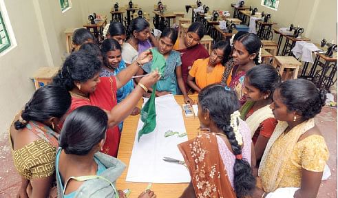 களத்தில் விகடன் - தானே துயர் துடைத்தோம் !