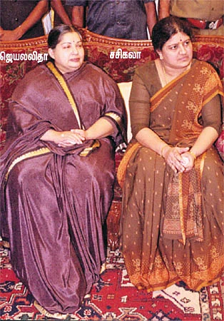 எஜமானி ஜெ. வேலைக்காரி சசி!